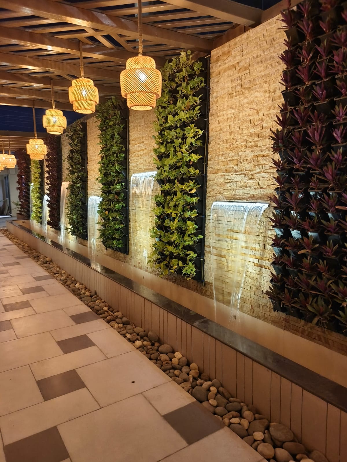 Luxury Garden & Botanical Design